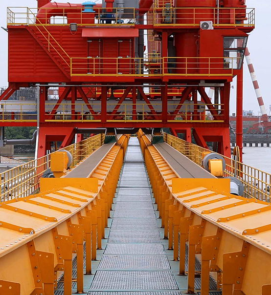 破局散料輸送困局：捷賽拉鏈?zhǔn)缴w帶機，以創(chuàng)新賦能綠色港口